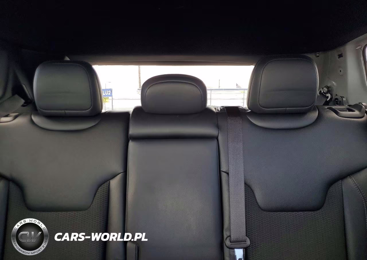 2026 Jeep Compass Trailhawk VIN:3C4NJDDNXTT177193 - 10