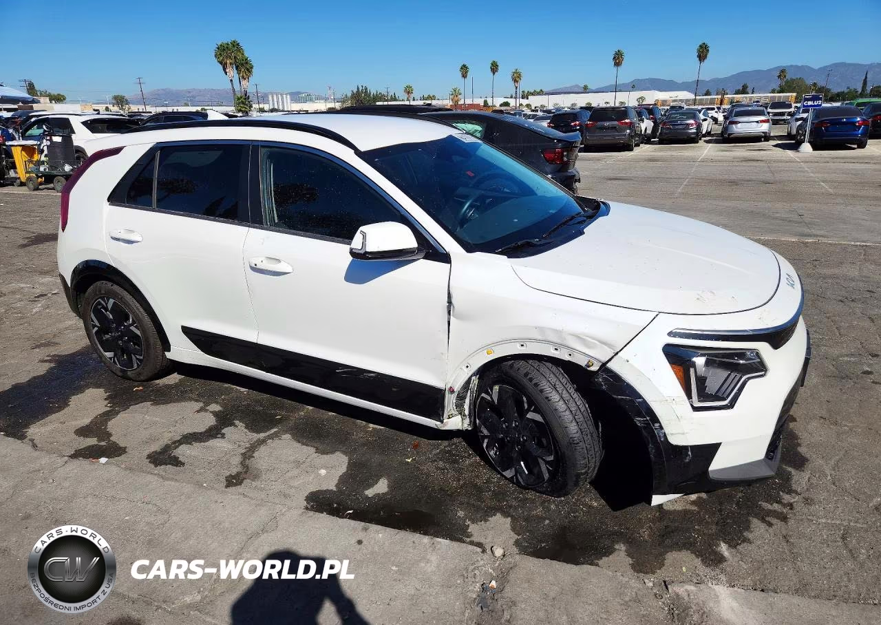 2023 Kia Niro Wind VIN:KNDCR3L16P5028018 - 4