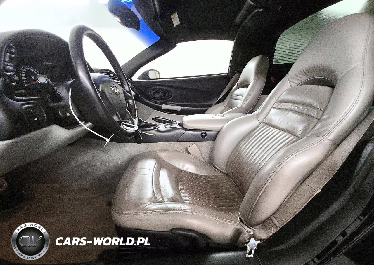 2004 Chevrolet Corvette VIN:1G1YY22GX45133576 - 7