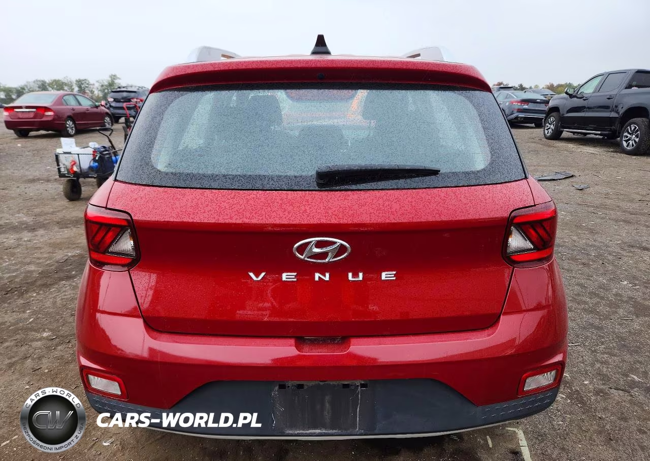 2022 Hyundai Venue Sel VIN:KMHRC8A30NU180646 - 6