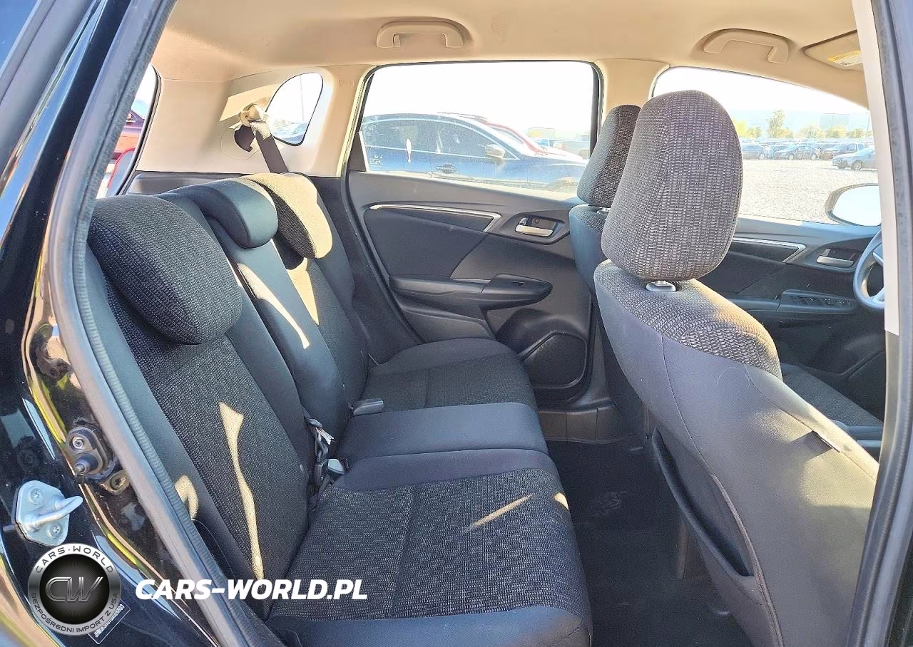 2016 Honda Fit Lx VIN:JHMGK5H57GX026603 - 10