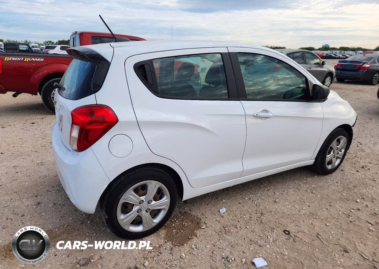 2022 Chevrolet Spark Ls VIN:KL8CB6SA5NC035700 - 3