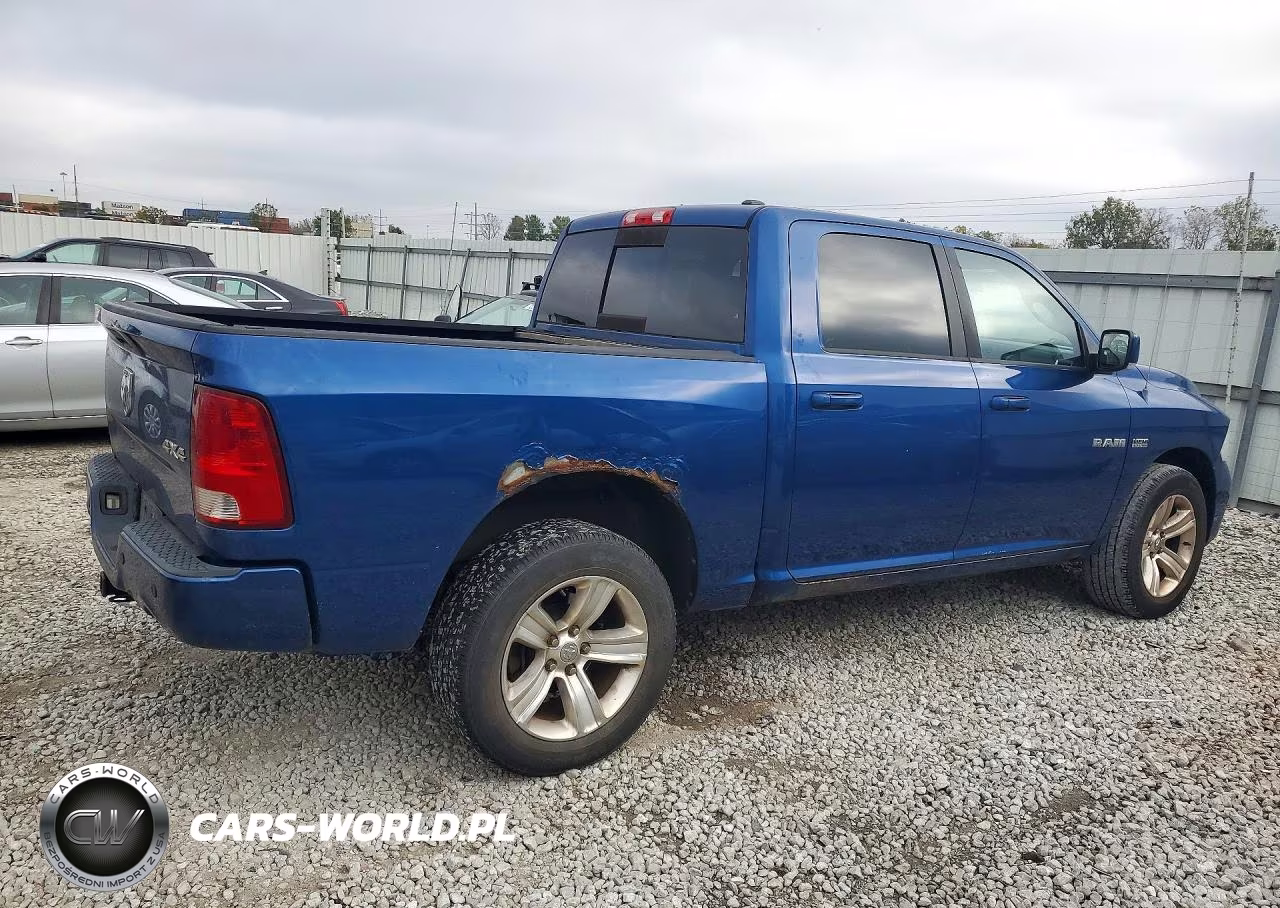 2010 Dodge Ram 1500 VIN:1D7RV1CT6AS211560 - 3