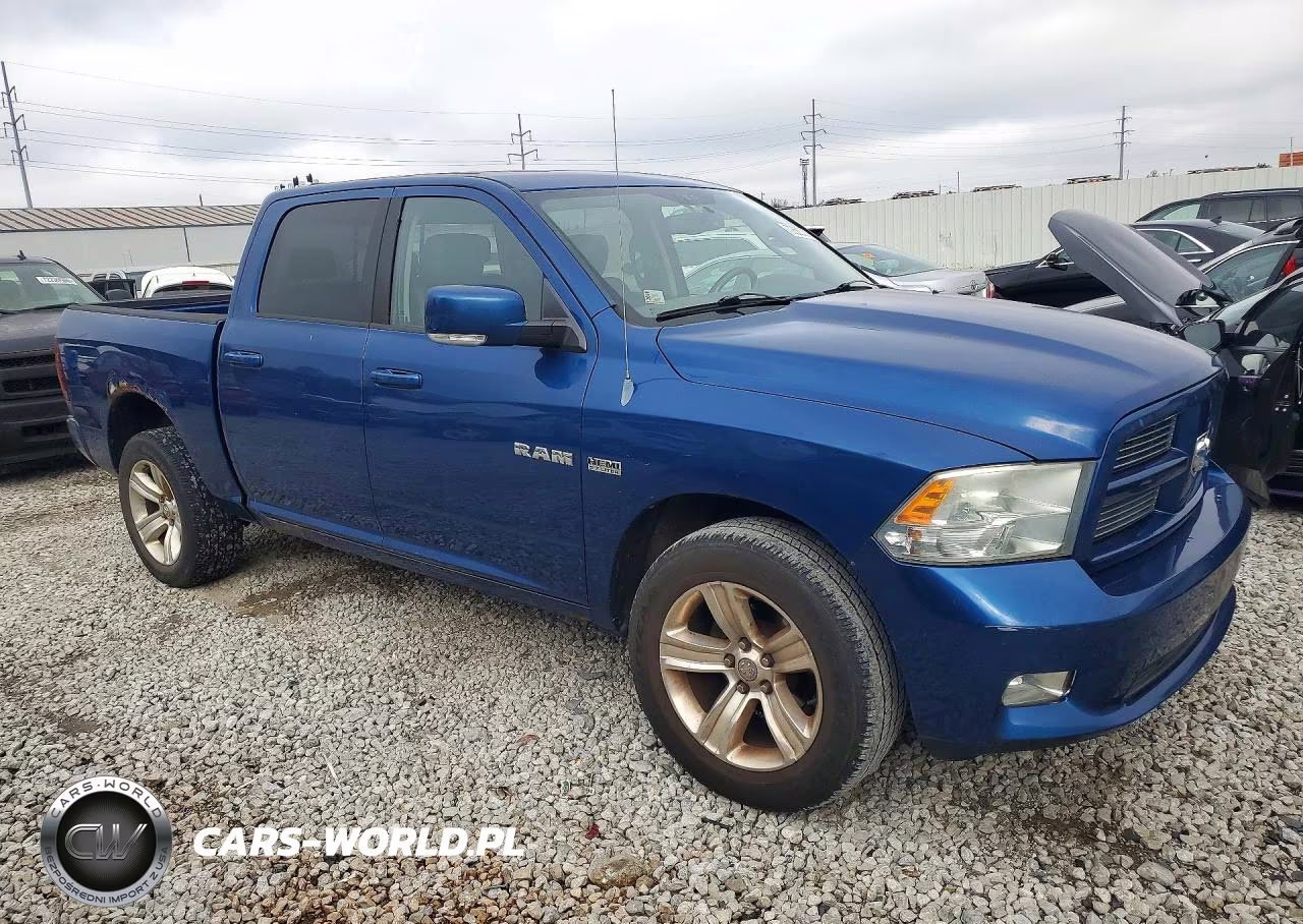 2010 Dodge Ram 1500 VIN:1D7RV1CT6AS211560 - 4