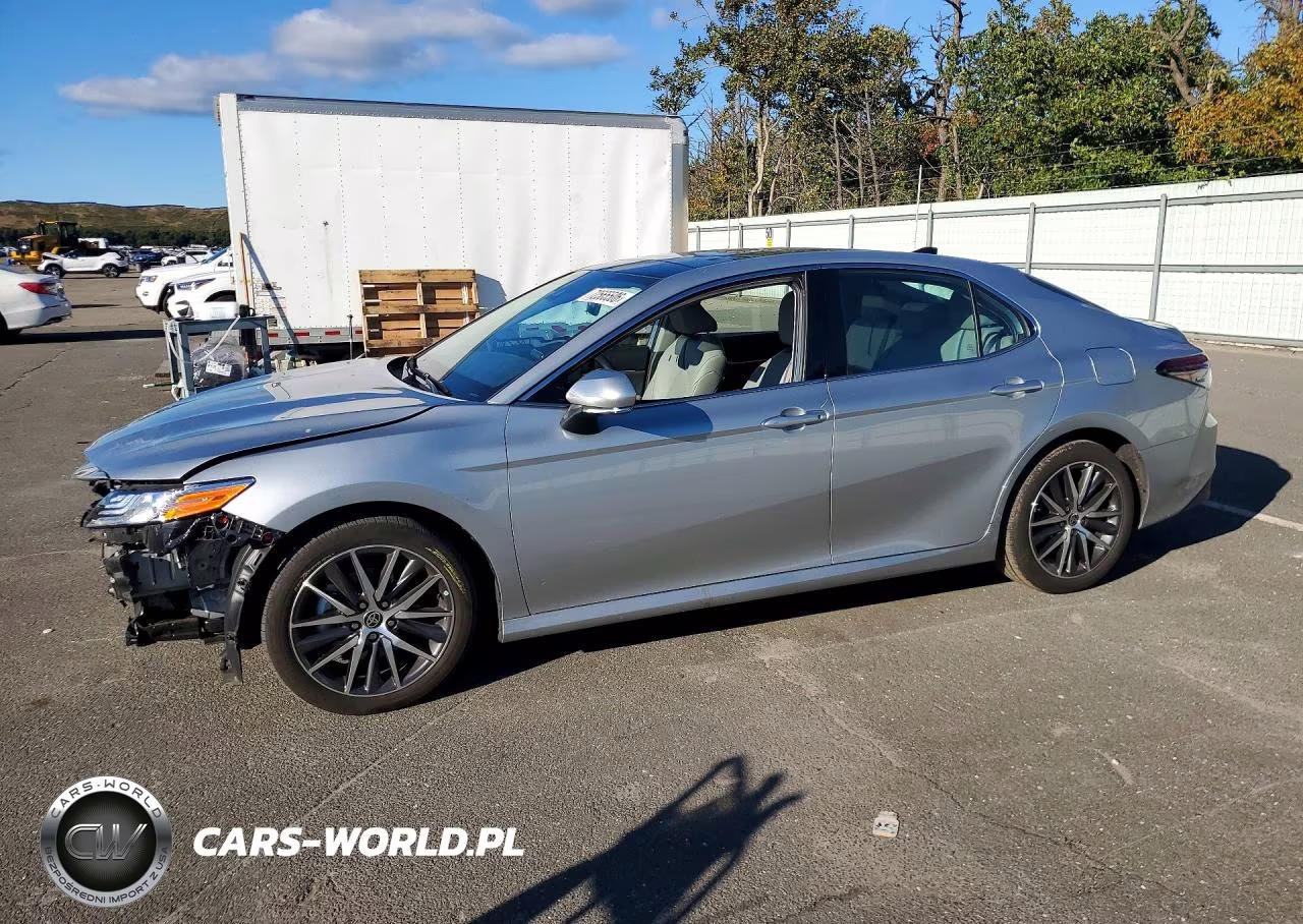 2022 Toyota Camry Xle VIN:4T1F11BK5NU063618 - 1