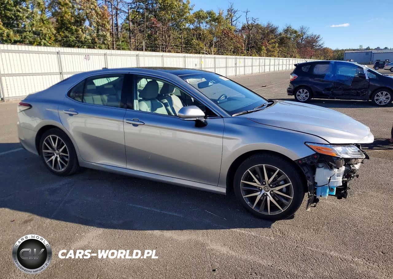 2022 Toyota Camry Xle VIN:4T1F11BK5NU063618 - 4
