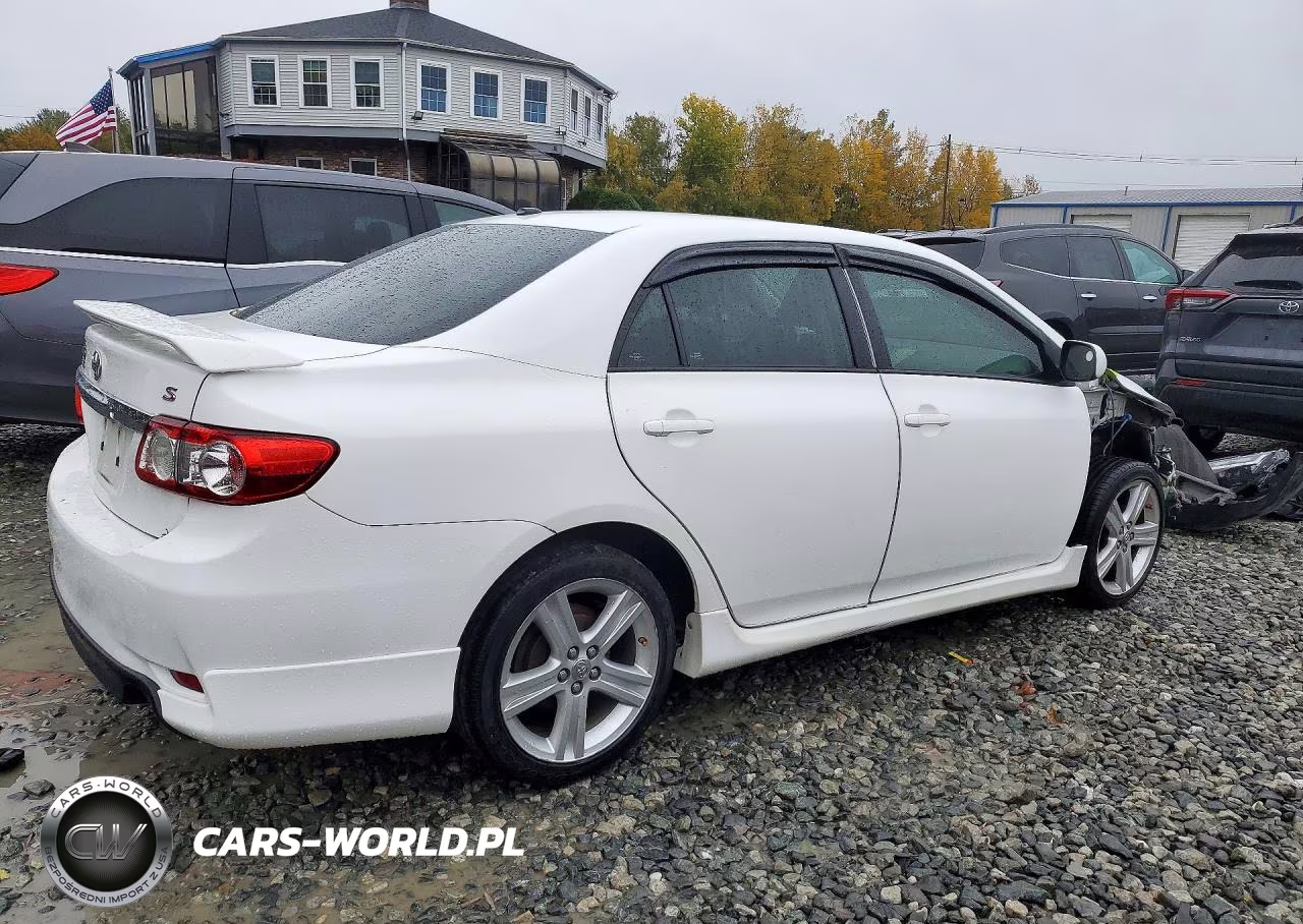2013 Toyota Corolla S VIN:2T1BU4EE2DC059393 - 3