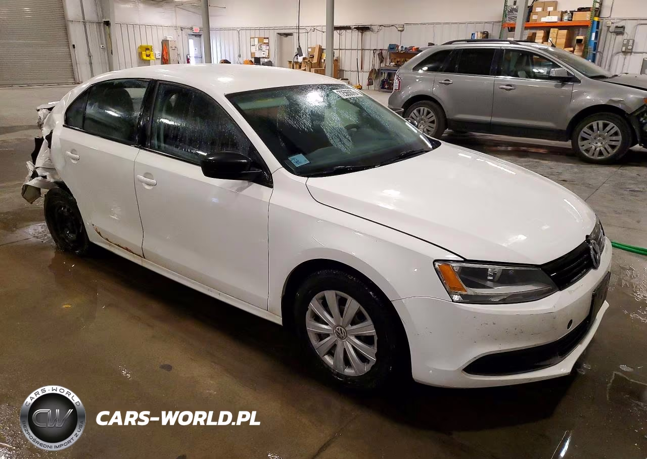 2014 Volkswagen Jetta Base VIN:3VW2K7AJ3EM381282 - 4