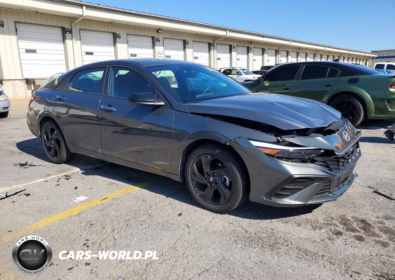 2026 Hyundai Elantra Sel Sport VIN:KMHLM4DGXTU216284 - 4