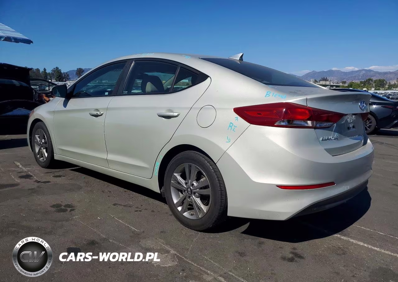 2018 Hyundai Elantra Value Edition VIN:5NPD84LF5JH399204 - 2