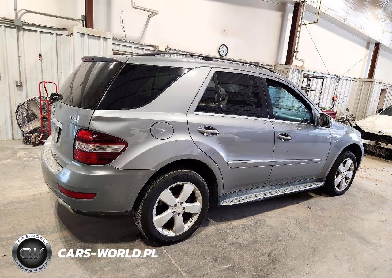 2011 Mercedes-Benz Ml 350 4Matic VIN:4JGBB8GB6BA724163 - 3
