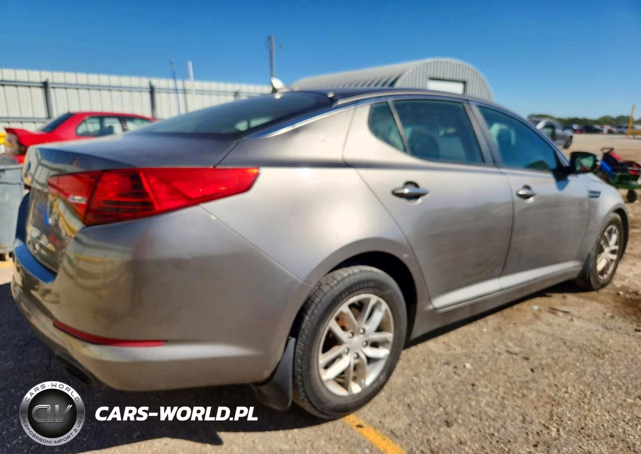 2013 Kia Optima Lx VIN:5XXGM4A75DG251834 - 3