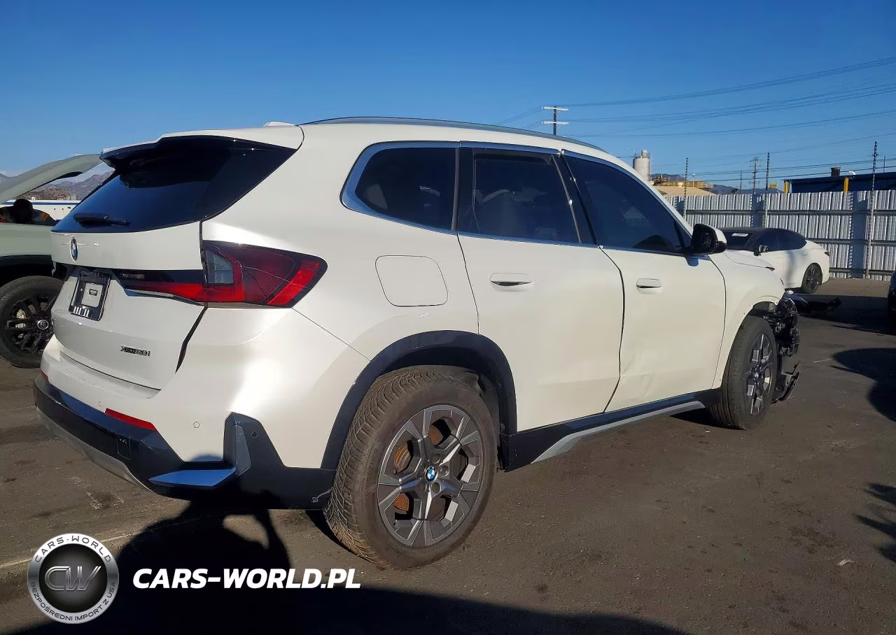 2023 BMW X1 xDrive28I VIN:WBX73EF09P5V72291 - 3