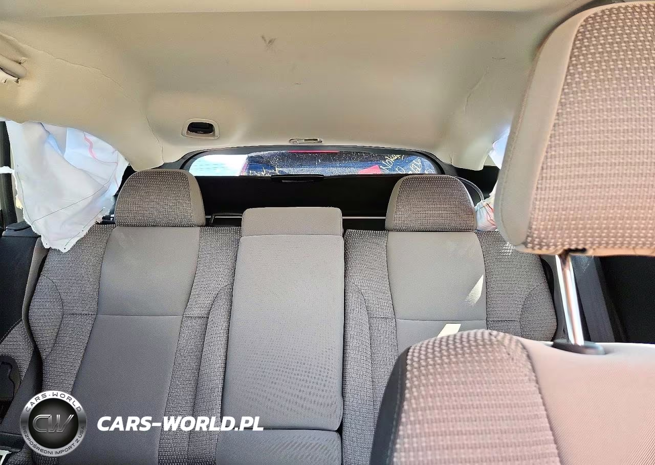 2020 Subaru Outback Premium VIN:4S4BTAEC1L3182945 - 10