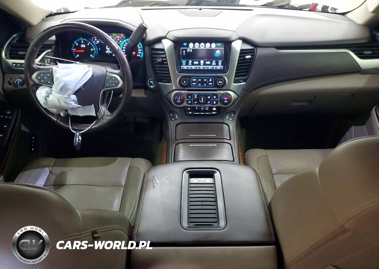 2018 Chevrolet Suburban K1500 Premier VIN:1GNSKJKC1JR303776 - 8