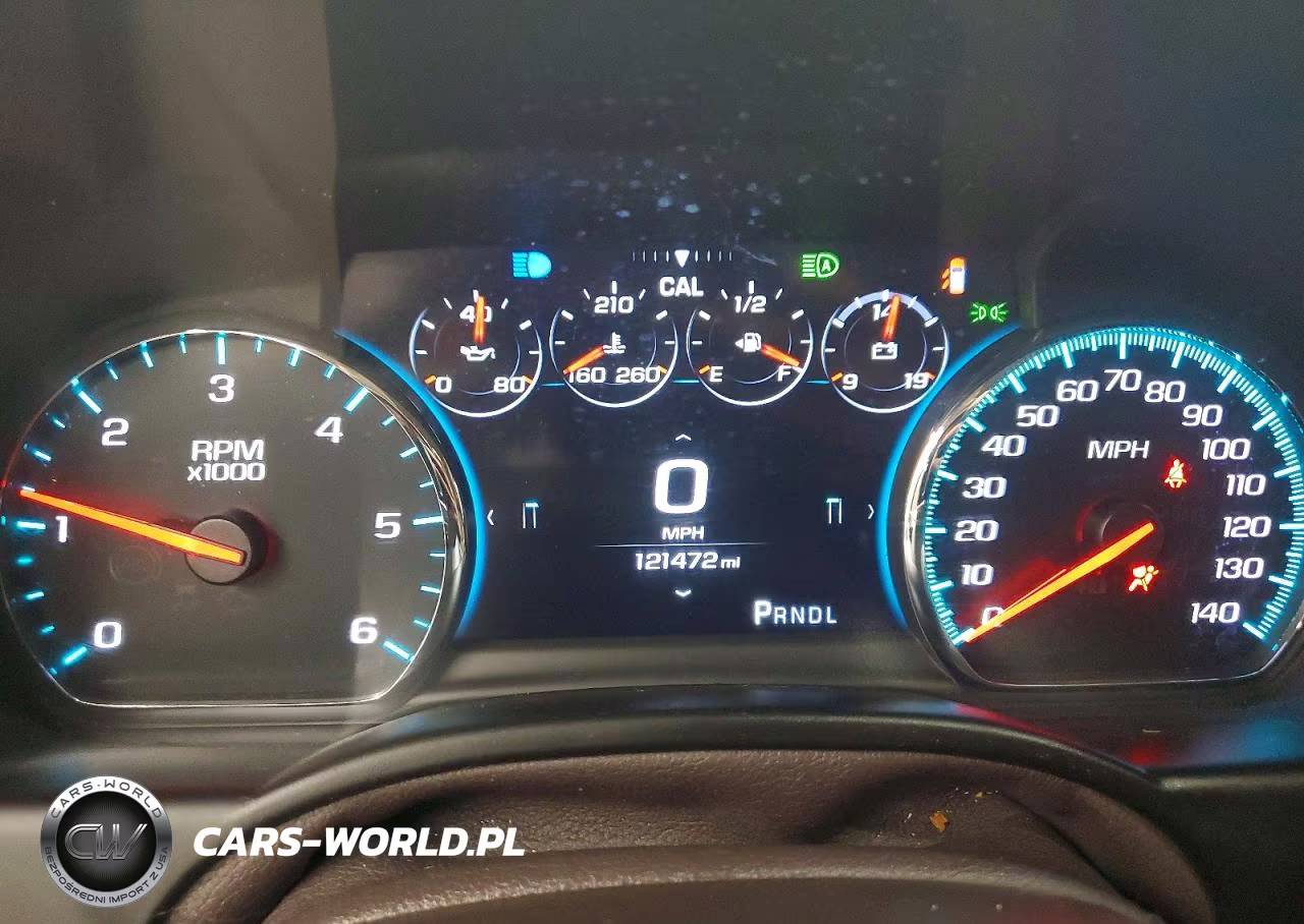 2018 Chevrolet Suburban K1500 Premier VIN:1GNSKJKC1JR303776 - 9