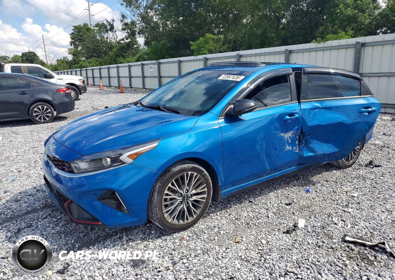 2023 Kia Forte Gt Line VIN:3KPF54AD8PE585254 - 1