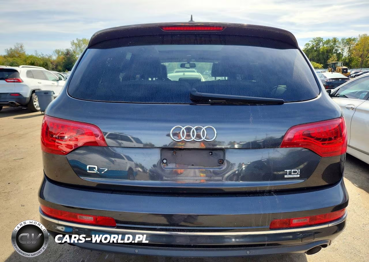 2011 Audi Q7 Premium Plus VIN:WA1LMAFE3BD005533 - 6