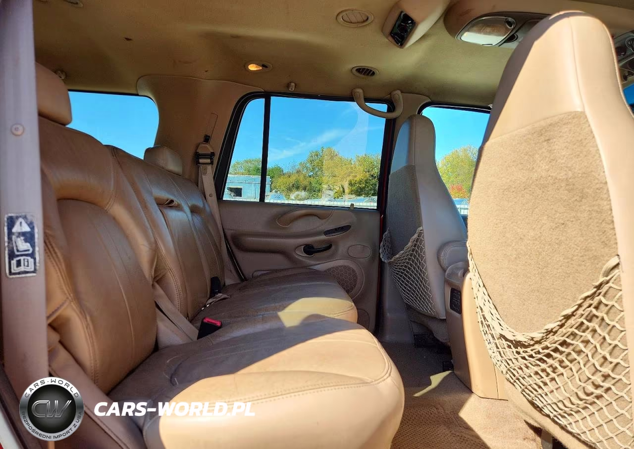 1999 Ford Expedition VIN:1FMPU18L9XLC24816 - 11
