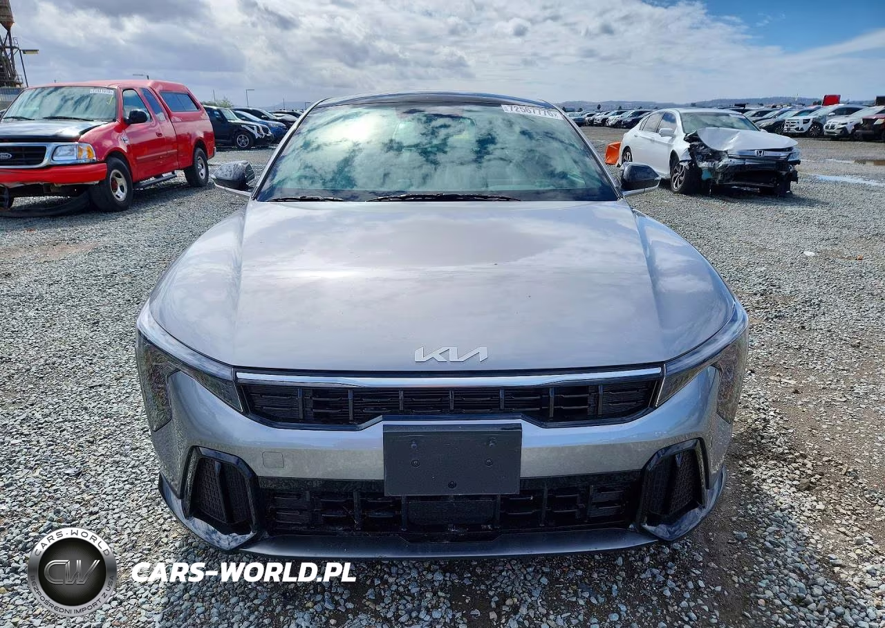 2025 Kia K4 Gt Line VIN:3KPFW4DE4SE142190 - 5
