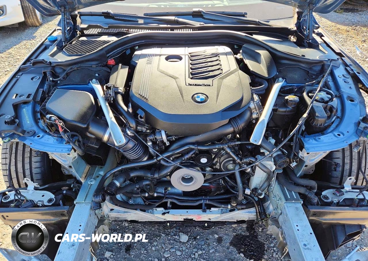 2022 BMW 840Xi VIN:WBAGV4C01NCK00679 - 11