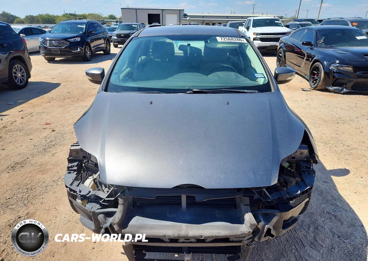 2014 Ford Focus Se VIN:1FADP3F26EL293714 - 5