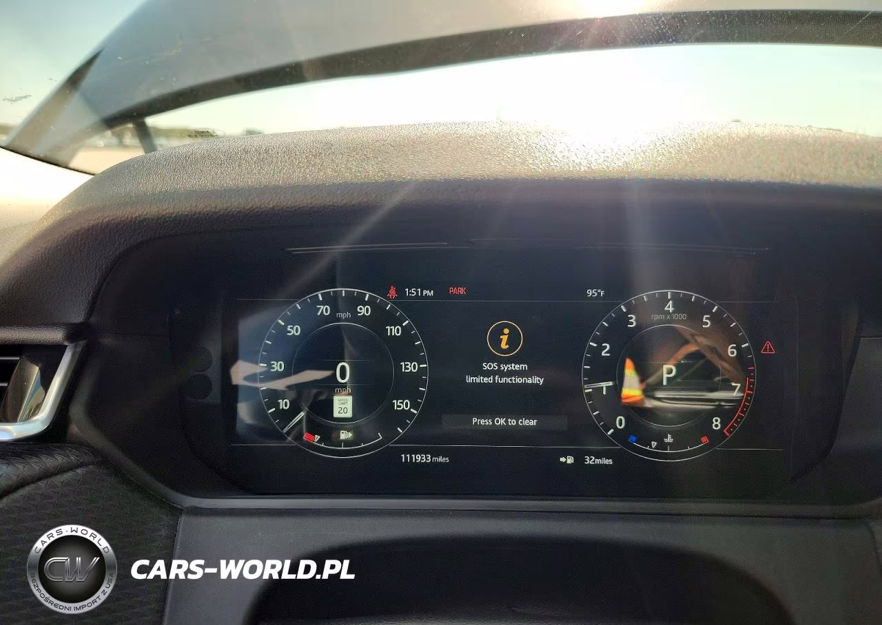 2018 Land Rover Range Rover Velar S VIN:SALYB2RXXJA733265 - 9