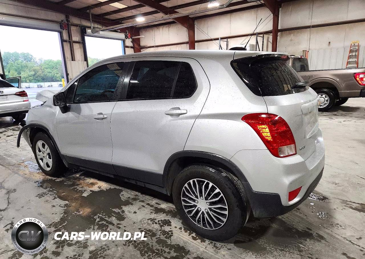 2018 Chevrolet Trax Ls VIN:KL7CJKSB7JB704851 - 2