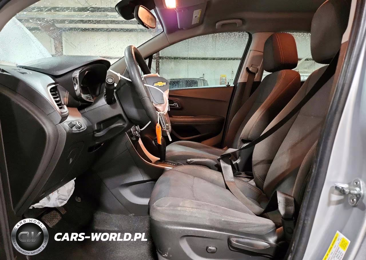 2018 Chevrolet Trax Ls VIN:KL7CJKSB7JB704851 - 7