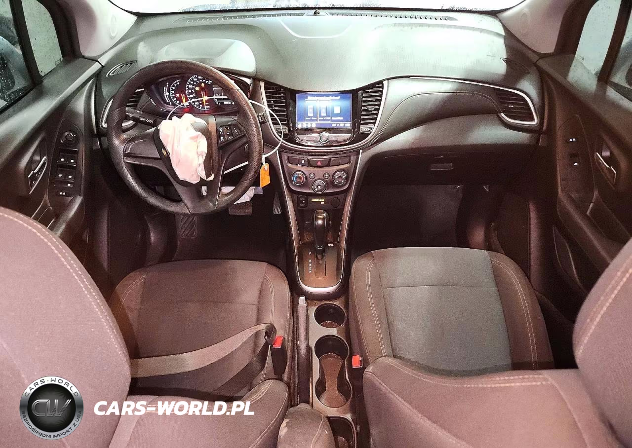 2018 Chevrolet Trax Ls VIN:KL7CJKSB7JB704851 - 8