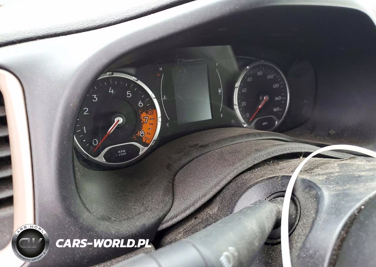 2016 Jeep Renegade Sport VIN:ZACCJAAW6GPC58028 - 9