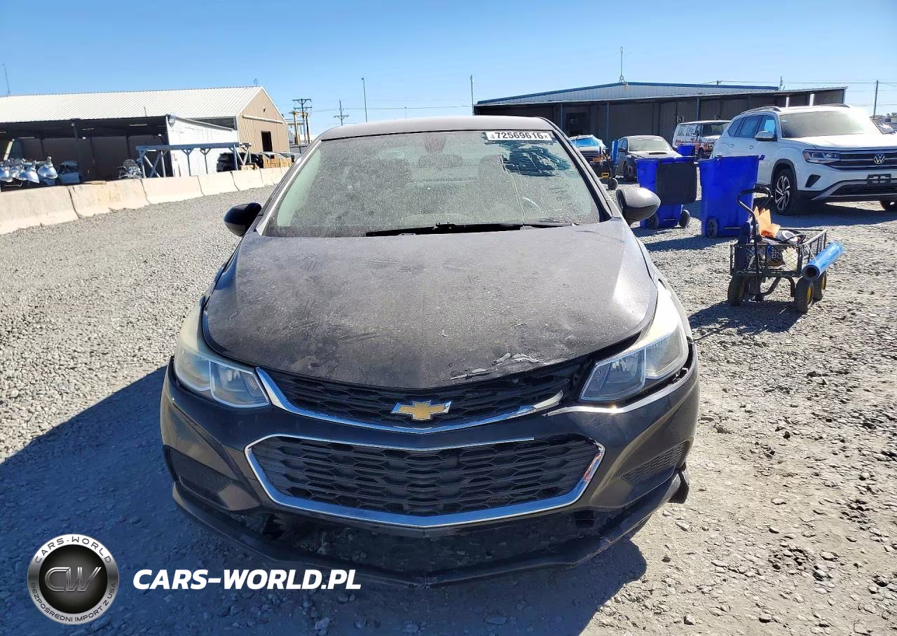 2017 Chevrolet Cruze Ls VIN:1G1BC5SMXH7184565 - 5