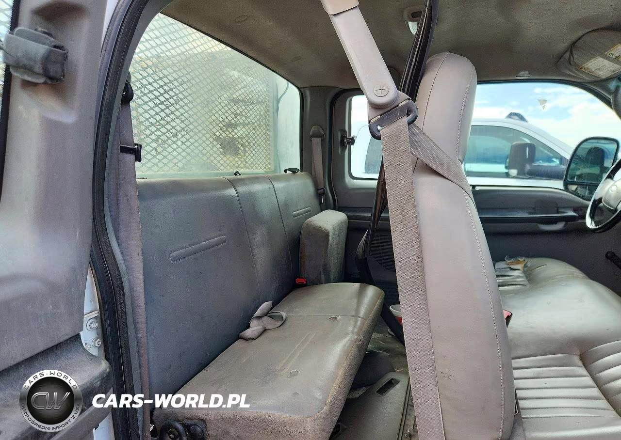 2006 Ford F550 Super Duty VIN:1FDAX56P26EC52602 - 11