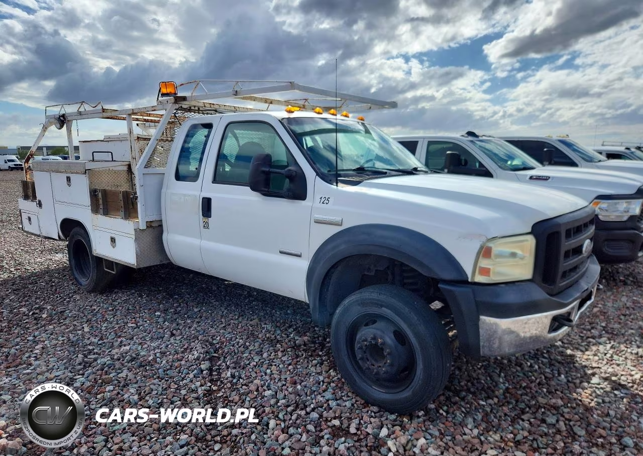 2006 Ford F550 Super Duty VIN:1FDAX56P26EC52602 - 4