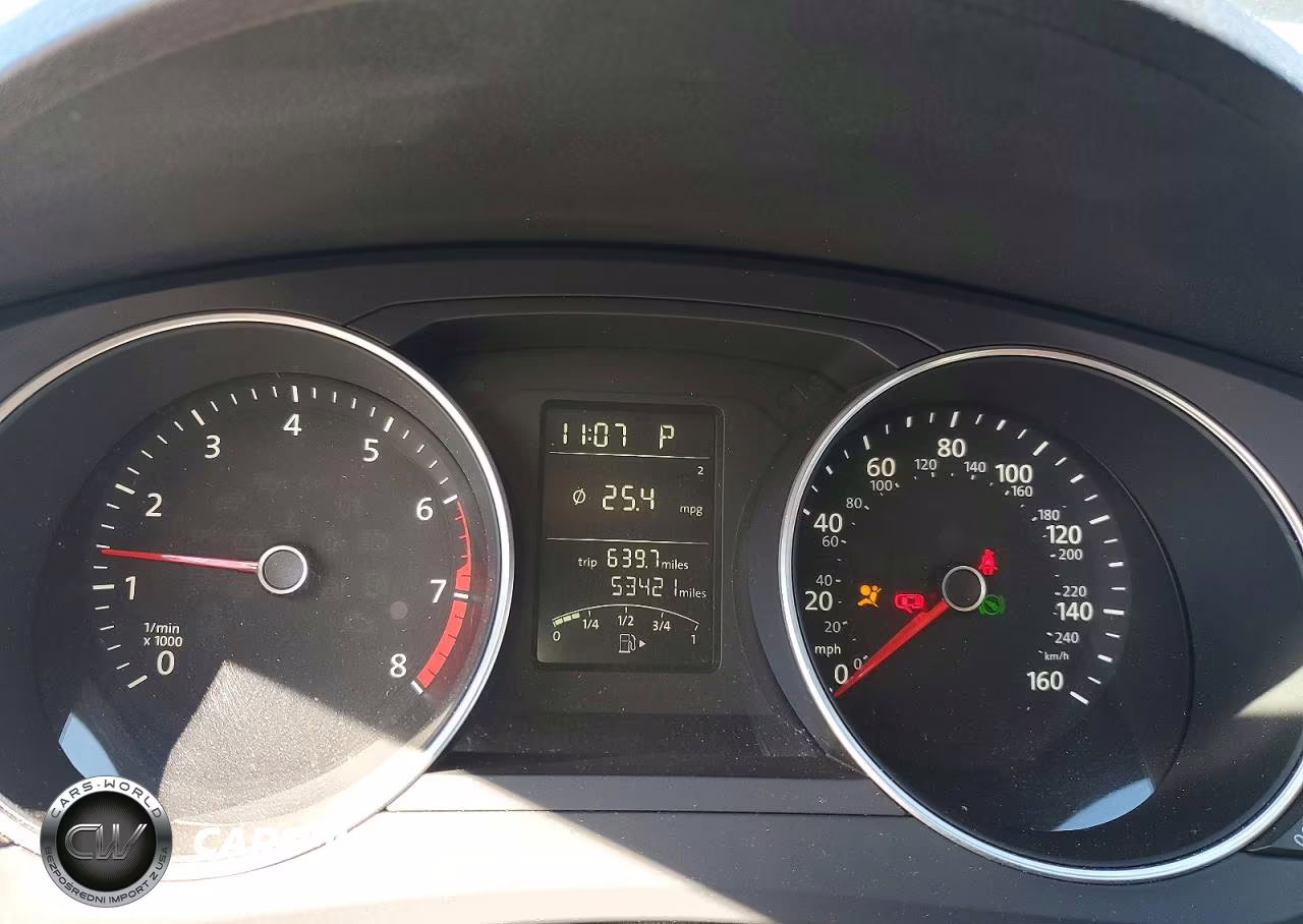 2016 Volkswagen Jetta S VIN:3VW267AJ6GM366590 - 9