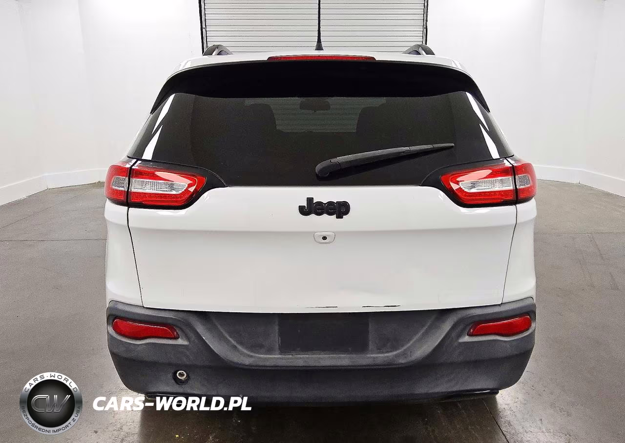 2016 Jeep Cherokee Latitude VIN:1C4PJLCB0GW171168 - 6