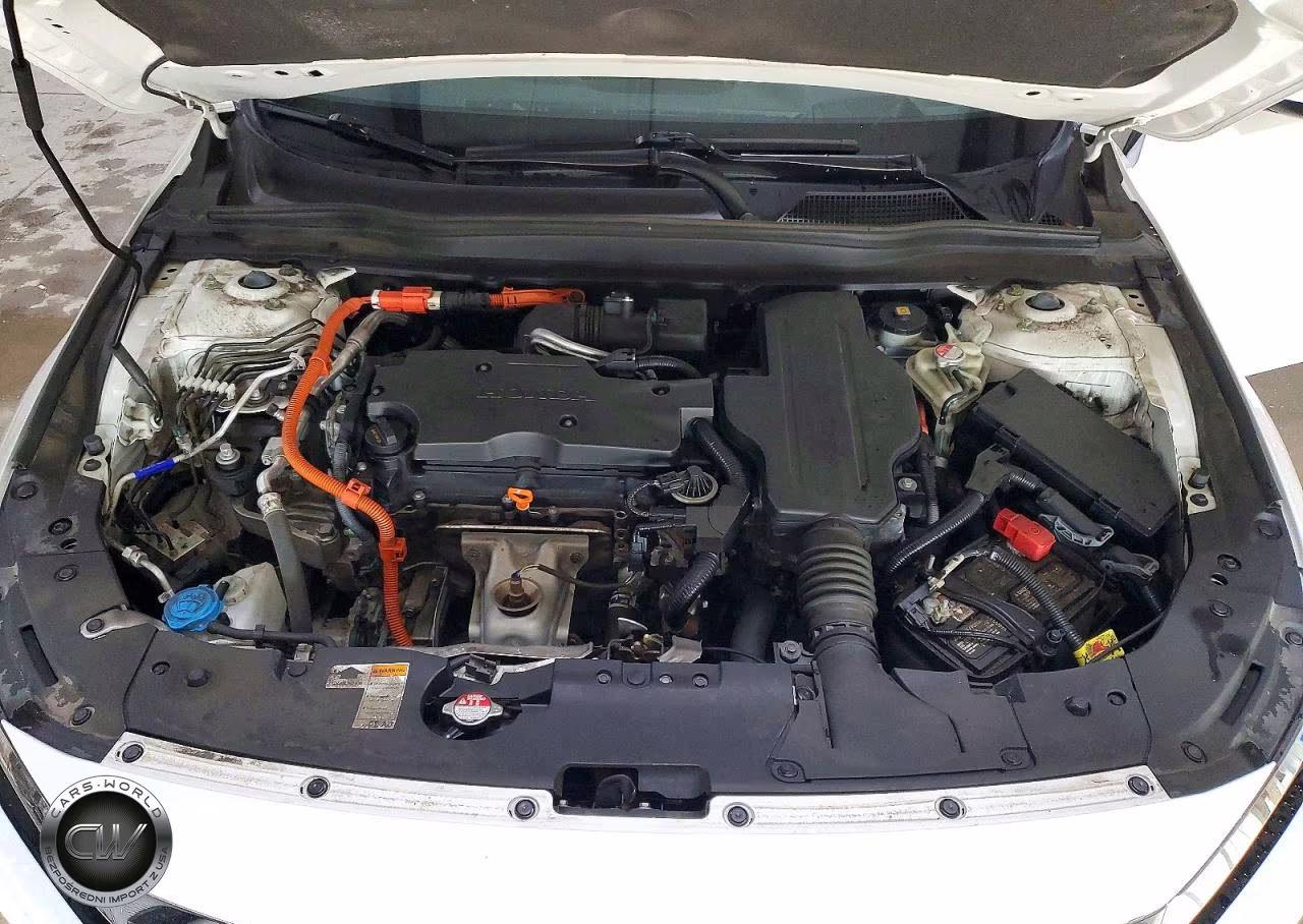 2021 Honda Accord Touring Hybrid VIN:1HGCV3F95MA022468 - 11