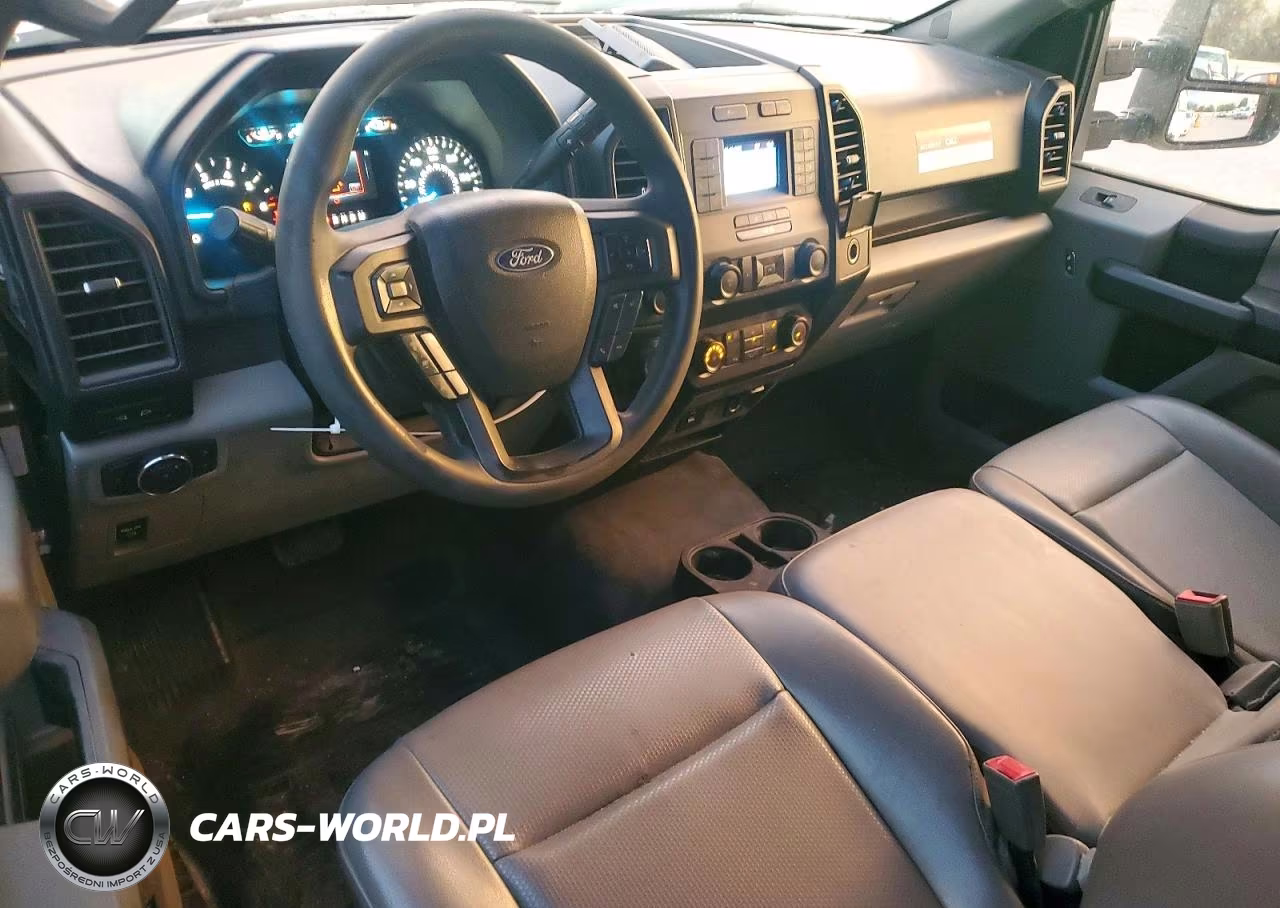 2019 Ford F150 VIN:1FTMF1C51KKD84729 - 8
