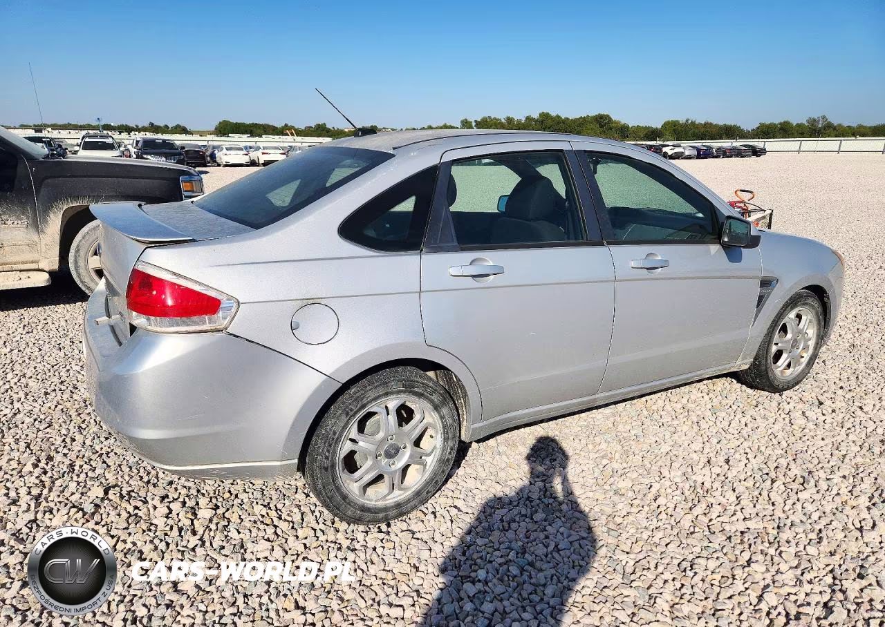 2008 Ford Focus Se VIN:1FAHP35N78W244361 - 3