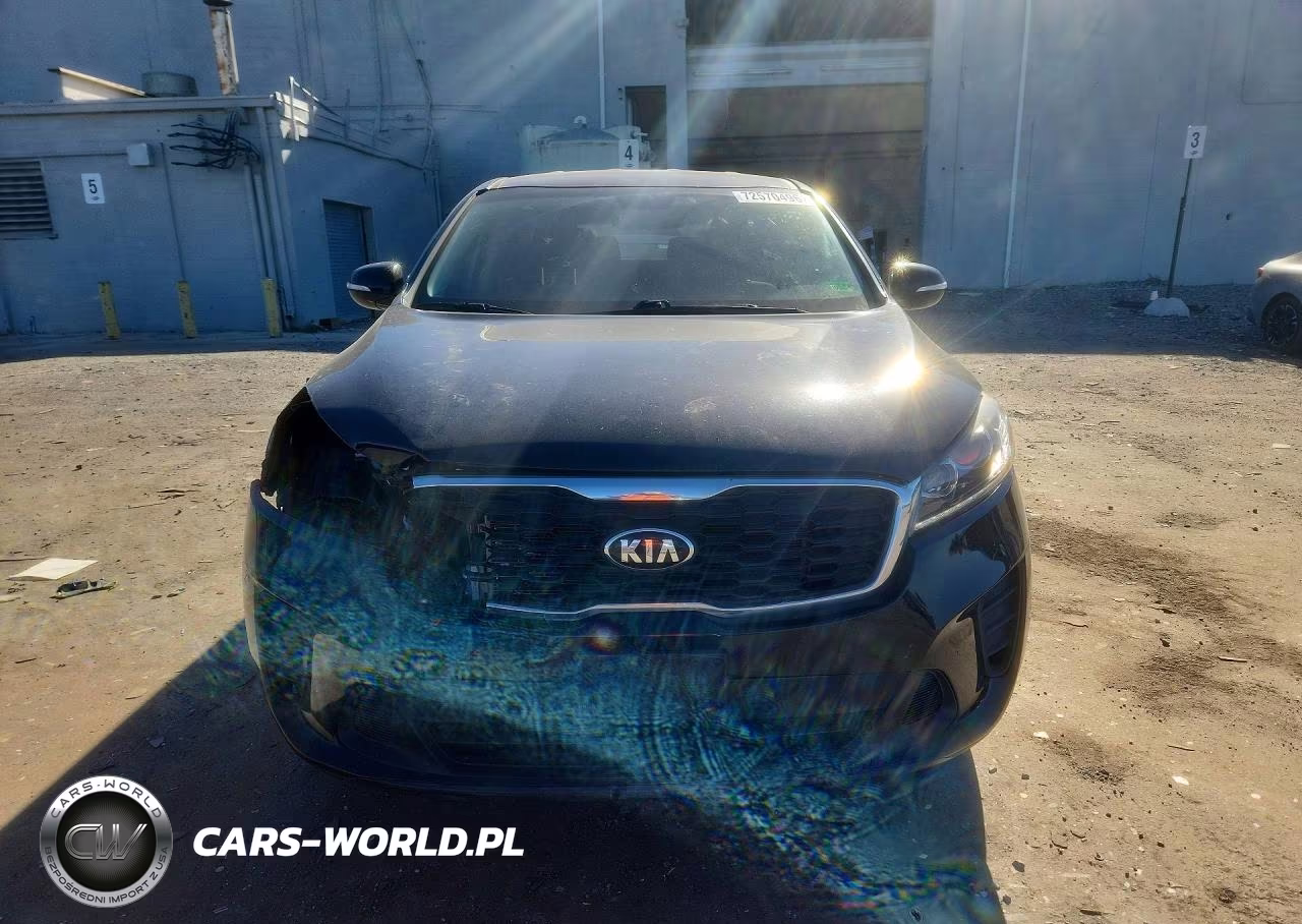 2019 Kia Sorento L VIN:5XYPG4A39KG449961 - 5
