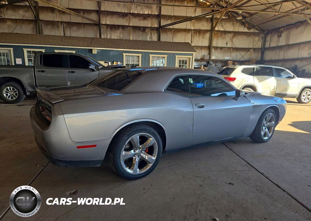 2015 Dodge Challenger Sxt VIN:2C3CDZAGXFH850888 - 3