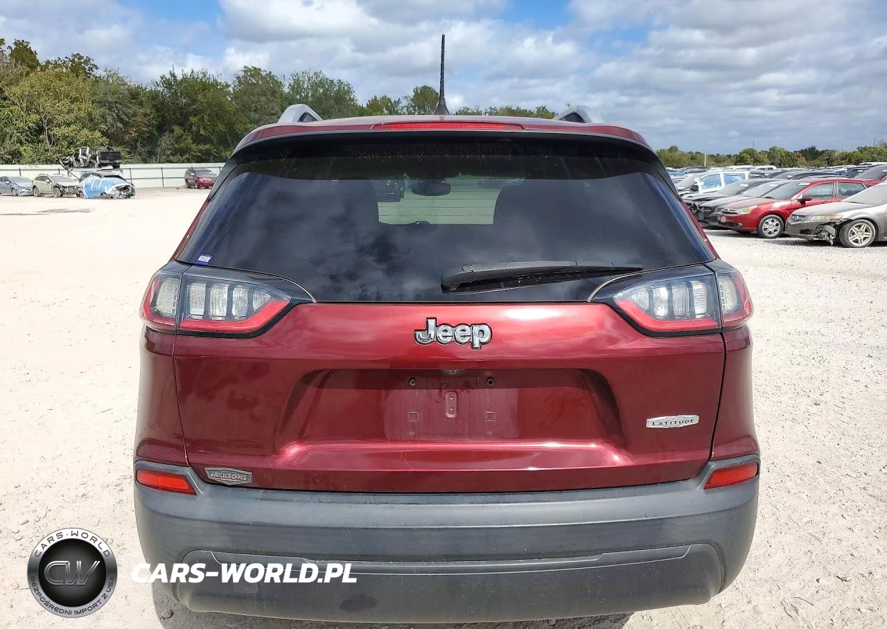 2019 Jeep Cherokee Latitude Plus VIN:1C4PJLLBXKD286767 - 6