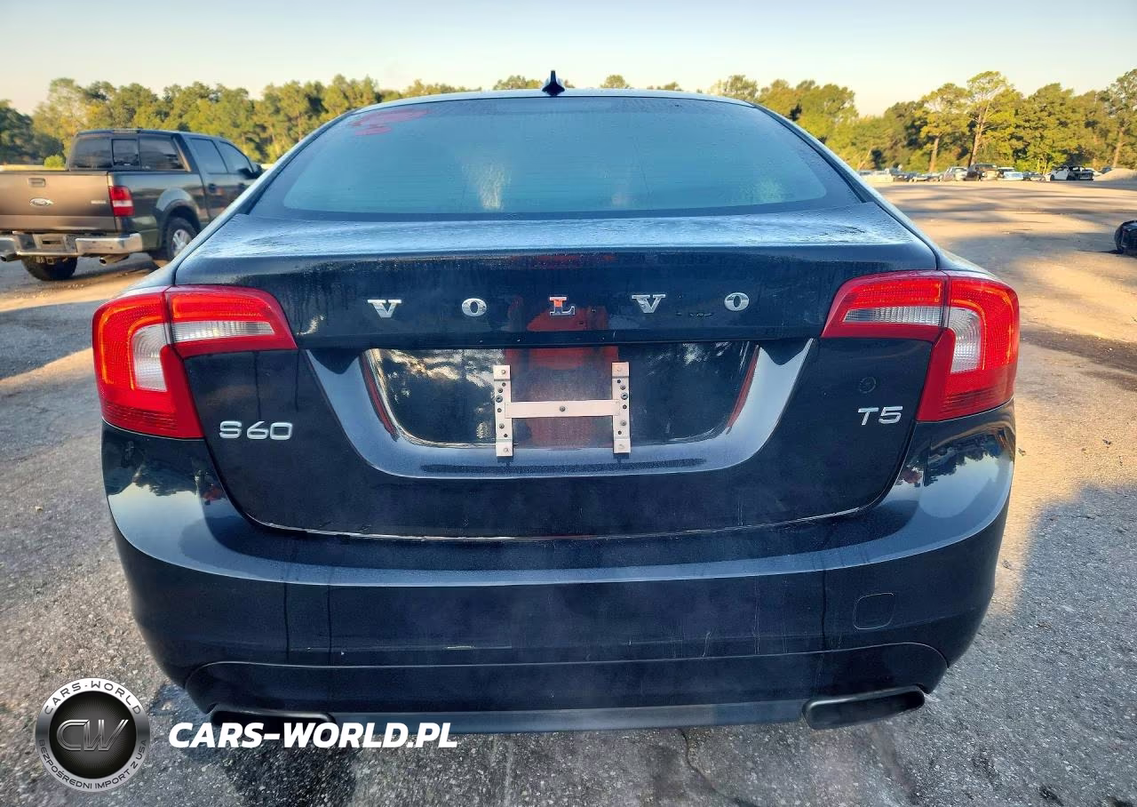 2015 Volvo S60 Premier VIN:YV140MFBXF1304130 - 6