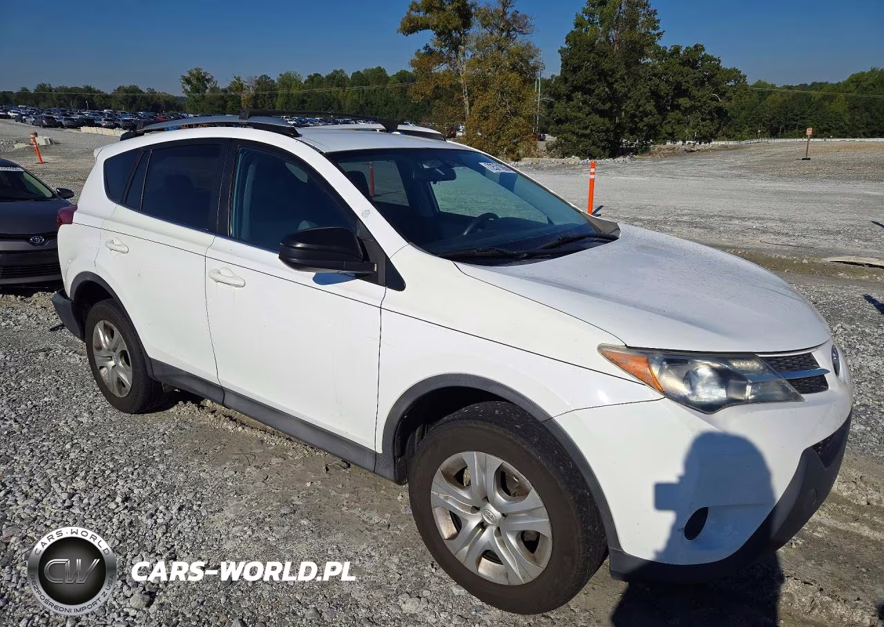 2015 Toyota Rav4 Le VIN:2T3ZFREV3FW216430 - 4