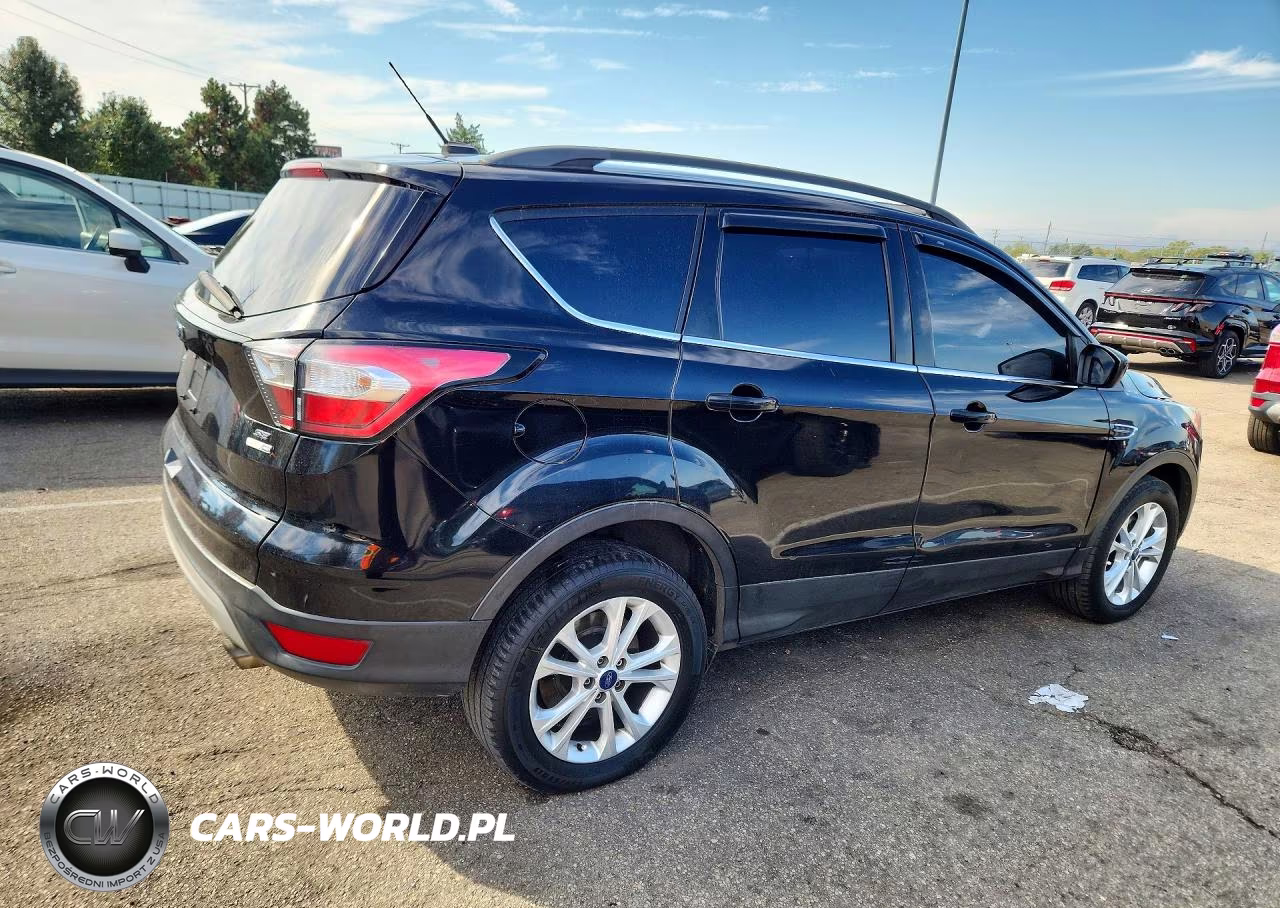 2018 Ford Escape Se VIN:1FMCU9GD1JUB29370 - 3