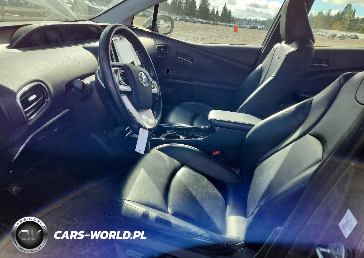2018 Toyota Prius Prime Premium VIN:JTDKARFP4J3092938 - 7