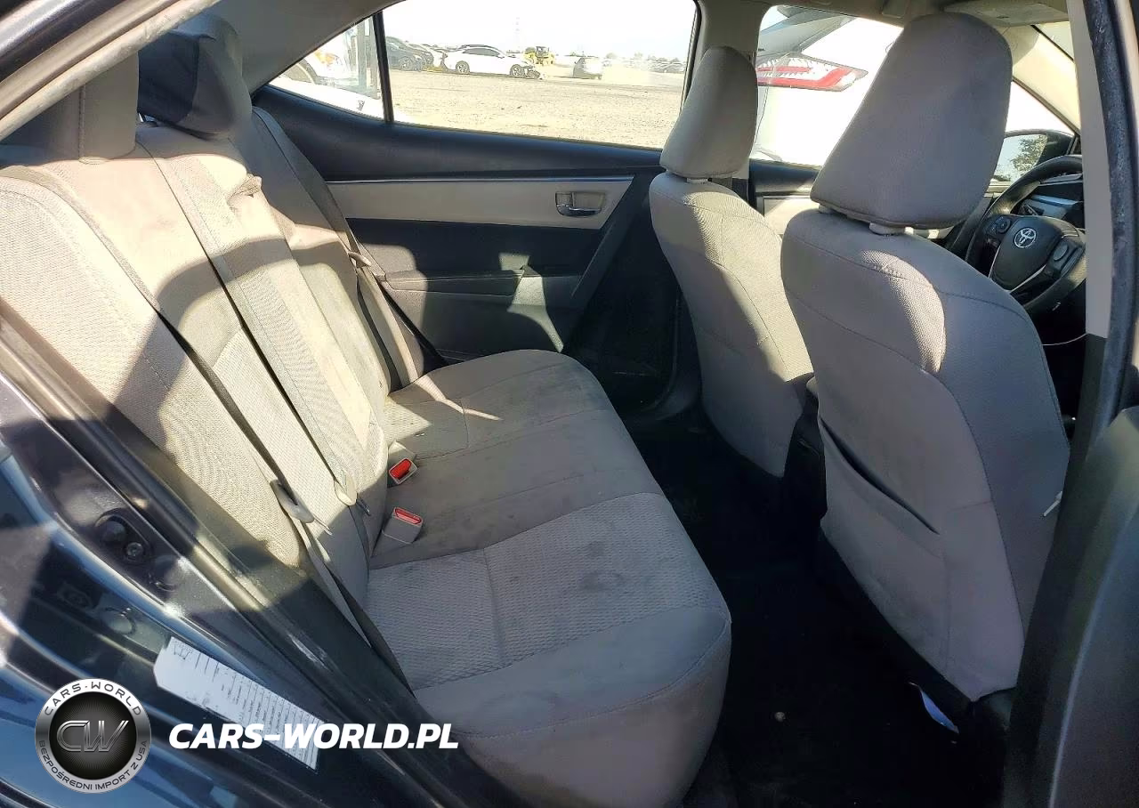2016 Toyota Corolla Le VIN:5YFBURHE8GP416315 - 10