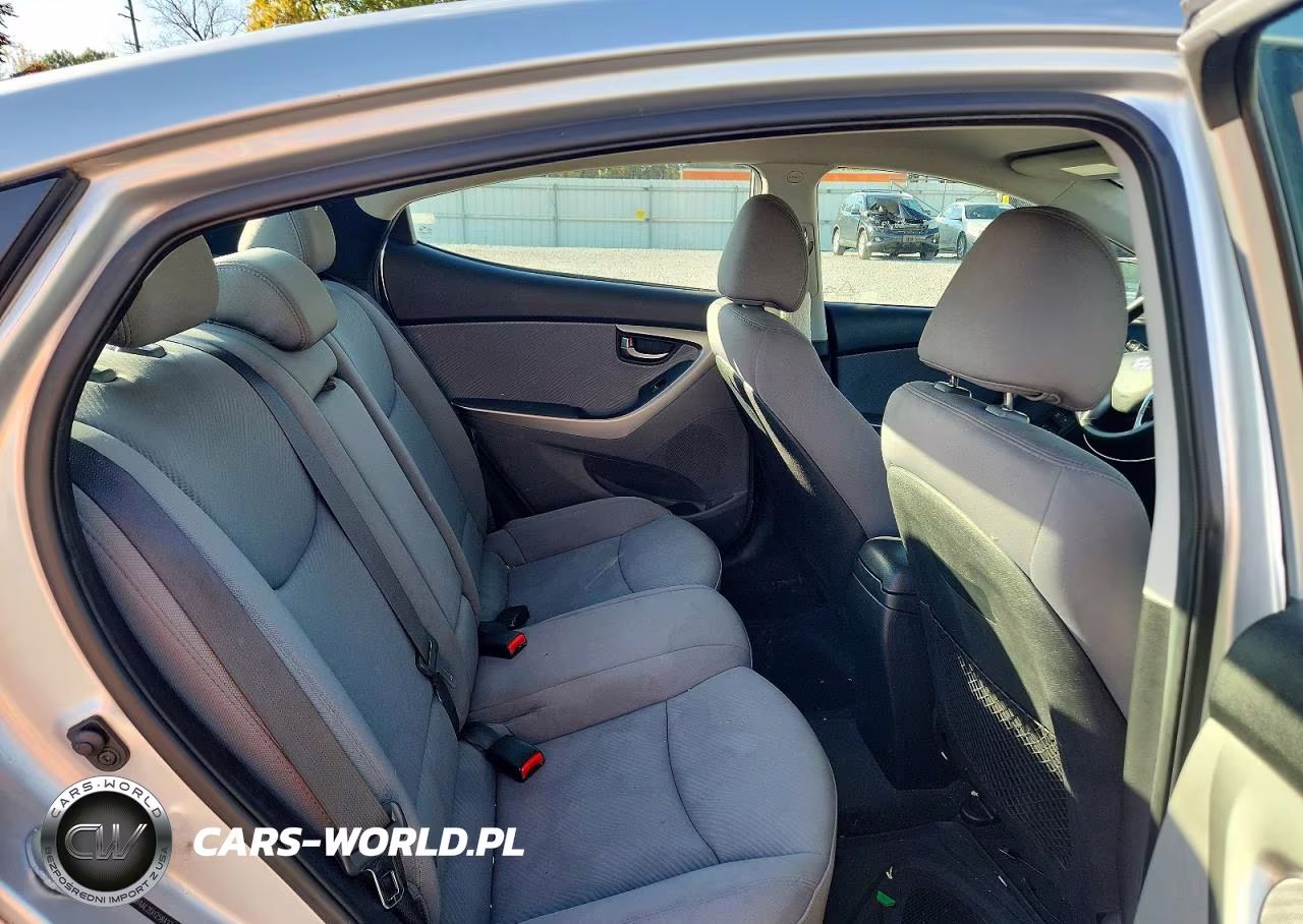 2013 Hyundai Elantra Gls VIN:5NPDH4AE2DH258427 - 10