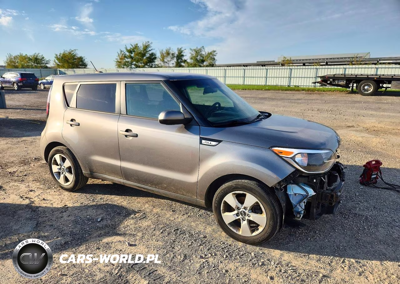 2018 Kia Soul Base VIN:KNDJN2A25J7558906 - 4