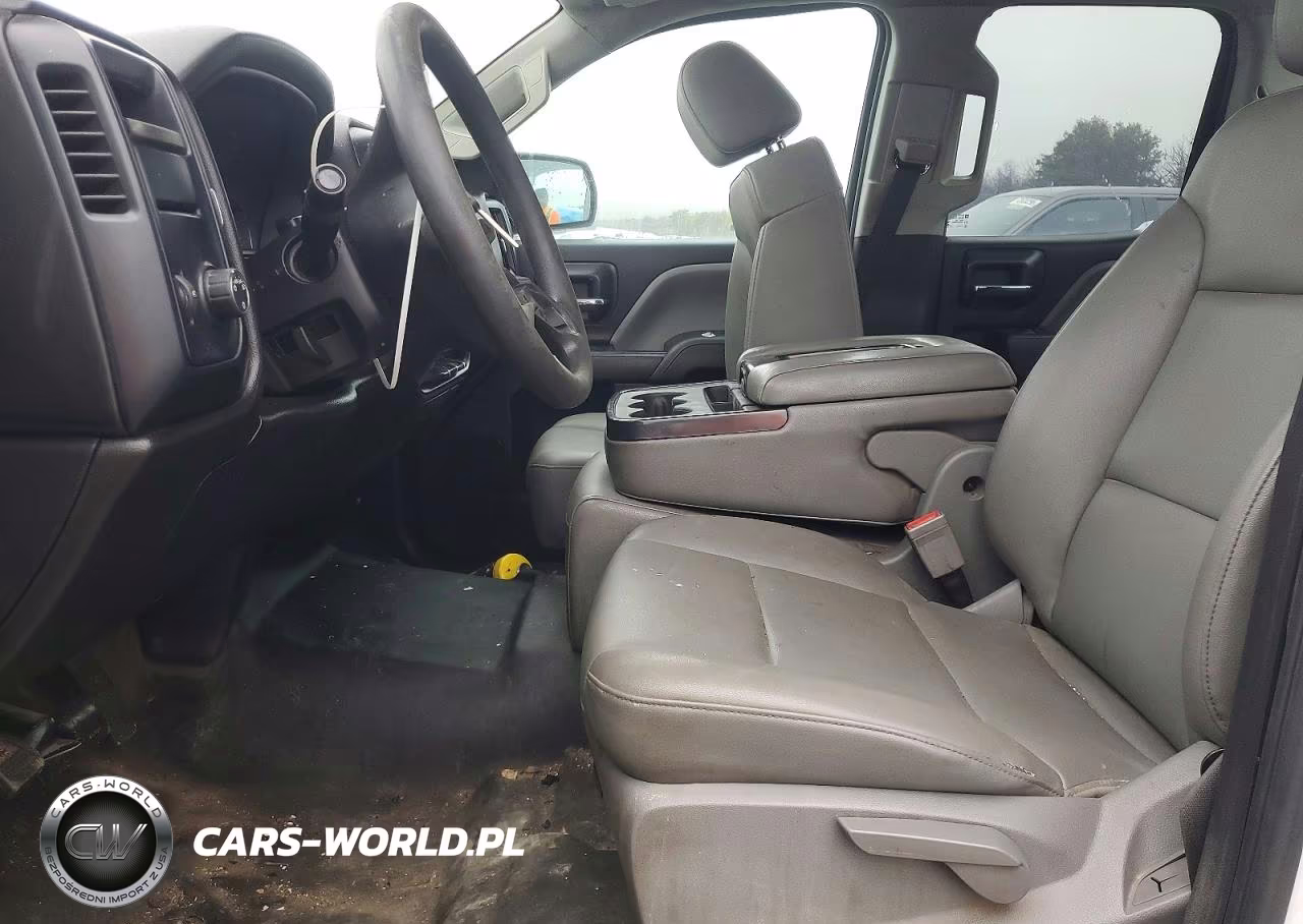 2018 Chevrolet Silverado C1500 VIN:1GCRCNEC0JZ329406 - 7